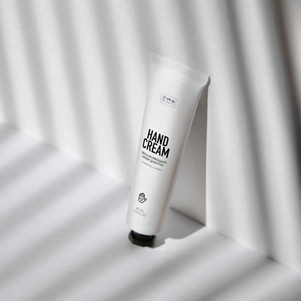 HAND CREAM «CHARMING CHERRY» — Увлажняющий крем для рук